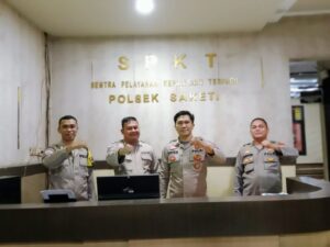 PERSONEL POLSEK SAKETI MELAKSANAKAN KESIAPSIAGAAN MAKO DALAM RANGKA ANTISIPASI TERJADINYA TINDAK PIDANA DI WILAYAH HUKUM POLSEK SAKETI 1 IMG 20240814 WA0033