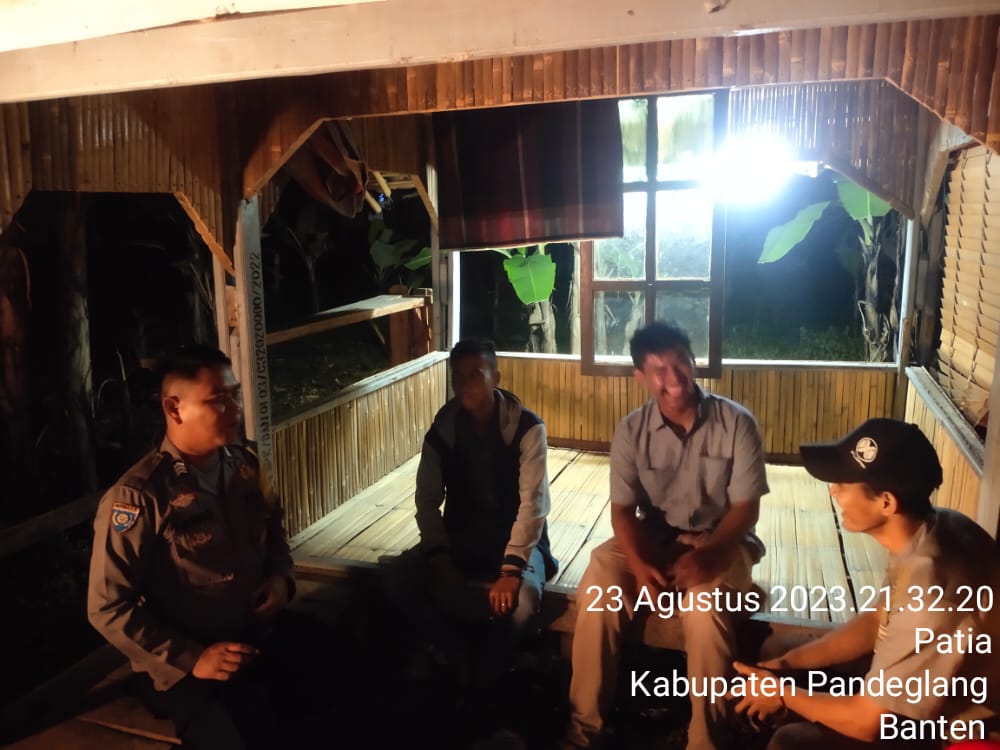 Jaga Kondusifitas, Patroli Polsek Patia Beri Himbauan Kepada Warga 9 WhatsApp Image 2023 08 24 at 14.46.54