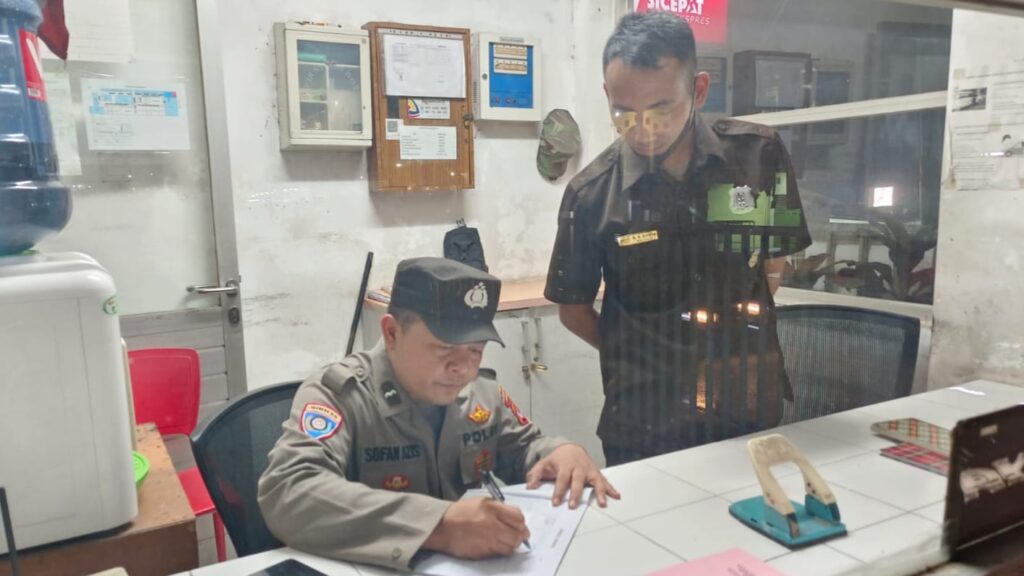 Berikan Edukasi Kamtibmas Polsek Banjar Sambangi Satpam PT PSU 6 WhatsApp Image 2023 08 27 at 09.40.47