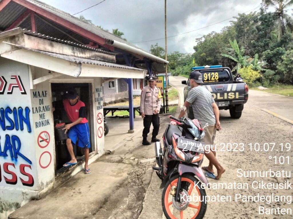 Polsek Cikeusik Gelar Patroli Rawan Siang Guna Antisipasi Gangguan Kamtibmas 9 WhatsApp Image 2023 08 27 at 21.55.40