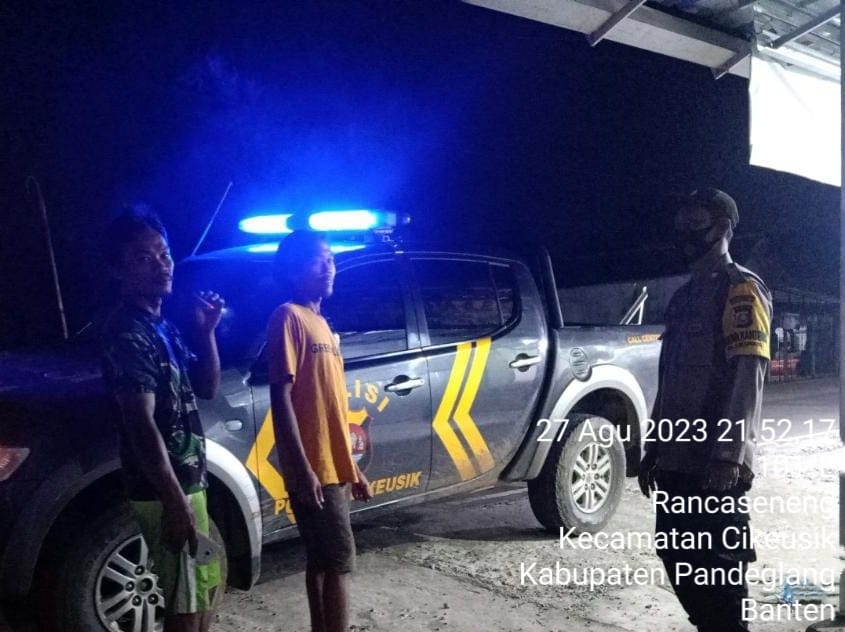 Polsek Cikeusik Gelar Patroli Antisipasi Kenakalan Remaja dan Gangguan Kamtibmas 5 WhatsApp Image 2023 08 28 at 03.55.44