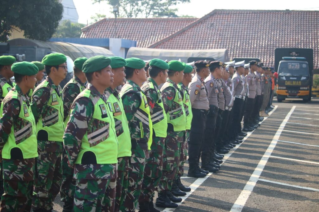 Tanggap Bencana, Polres Pandeglang Bersama Stakeholder Gelar Apel Sinergitas 5 WhatsApp Image 2023 08 29 at 09.38.40