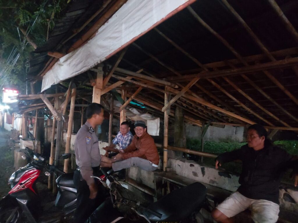 Berikan Kenyamanan dan Keamanan, Polsek Labuan Gelar Patroli Dialogis 5 WhatsApp Image 2023 08 31 at 09.43.06
