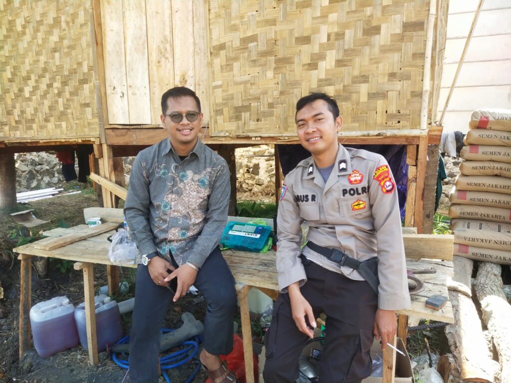 Bhabinkamtibmas Polsek Panimbang Terus Berupaya Ciptakan Kamtibmas Aman dan Kondusif 2 WhatsApp Image 2023 10 03 at 18.56.26