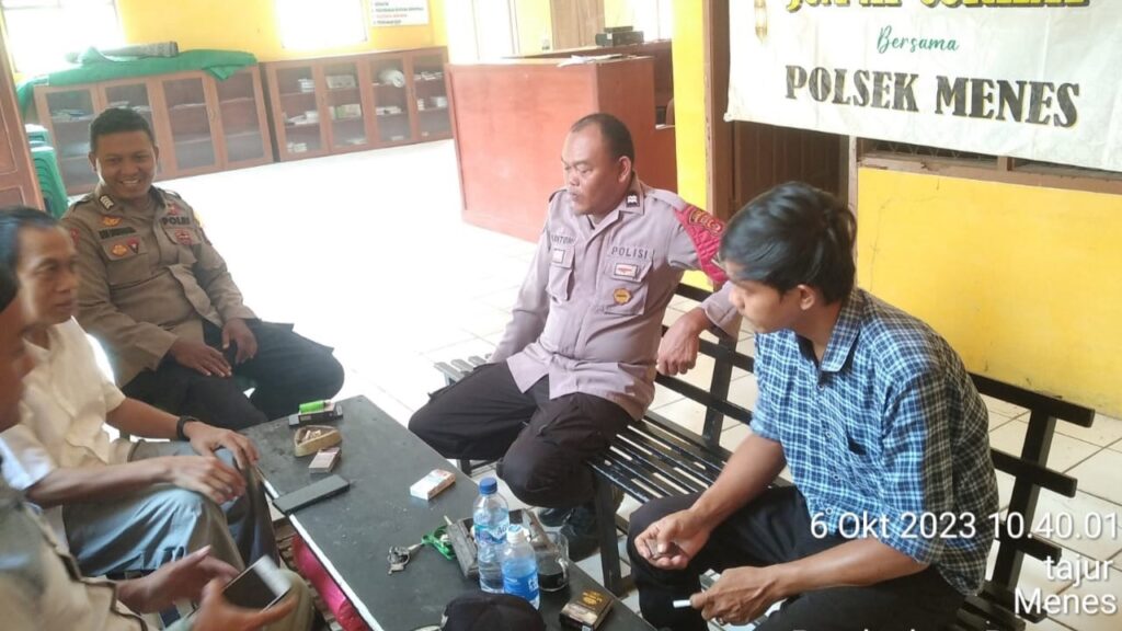 Polsek Menes Lakukan Program Jum’at Curhat Presisi Polri 8 WhatsApp Image 2023 10 06 at 13.51.27