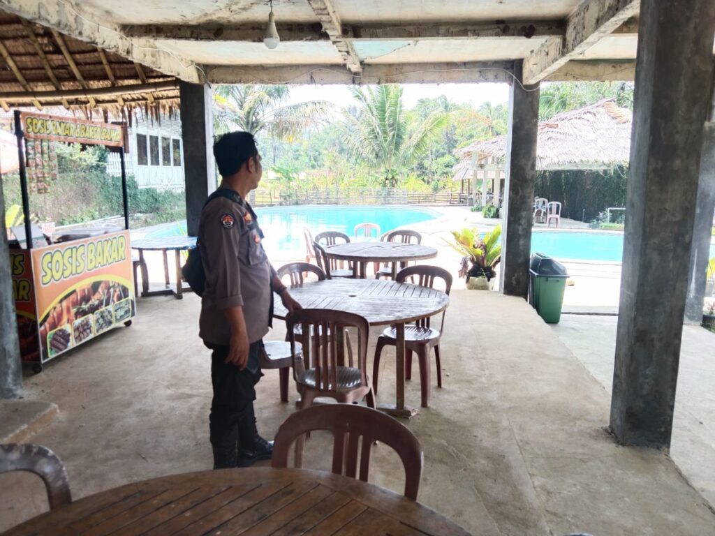 Polsek Cimanggu Amankan Objek Wisata Kolam Renang 2 WhatsApp Image 2023 10 08 at 08.54.58