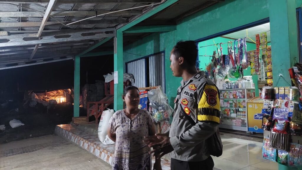 Polsek Patia Meningkatkan Patroli KRYD Malam Hari untuk Situasi Kamtibmas yang Aman dan Kondusif 8 WhatsApp Image 2023 10 10 at 08.06.12