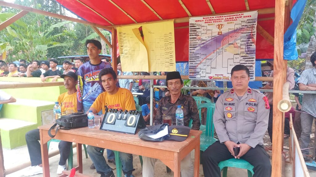 Polsek Cikedal Monitor dan Amankan Pertandingan Volly Ball Jaro Cup 1 8 WhatsApp Image 2023 10 20 at 13.29.04