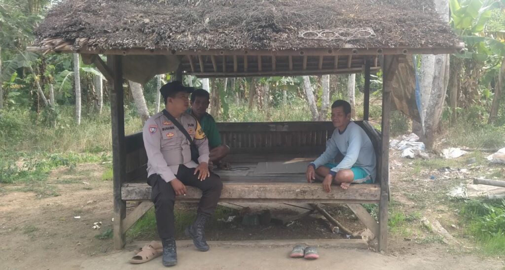 Polsek Munjul Lakukan Kegiatan Rutin yang Ditingkatkan (KRYD) Untuk Mencegah Gangguan Kamtibmas 6 WhatsApp Image 2023 10 20 at 14.13.26