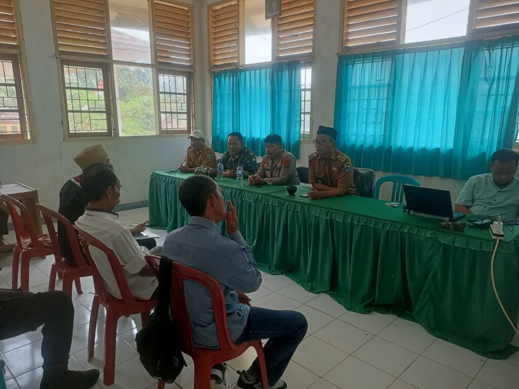 Polsek Cibaliung Gelar Audiensi dengan Jaringan Masyarakat Peduli Banten (JAM-P Banten) 10 WhatsApp Image 2023 10 24 at 12.27.13