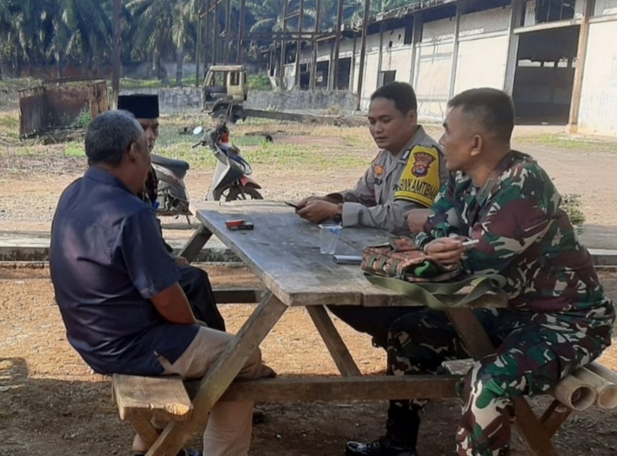 Bhabinkamtibmas Polsek Bojong Terus Jalin Silaturahmi dengan Warga Binaan 3 WhatsApp Image 2023 10 26 at 18.56.58