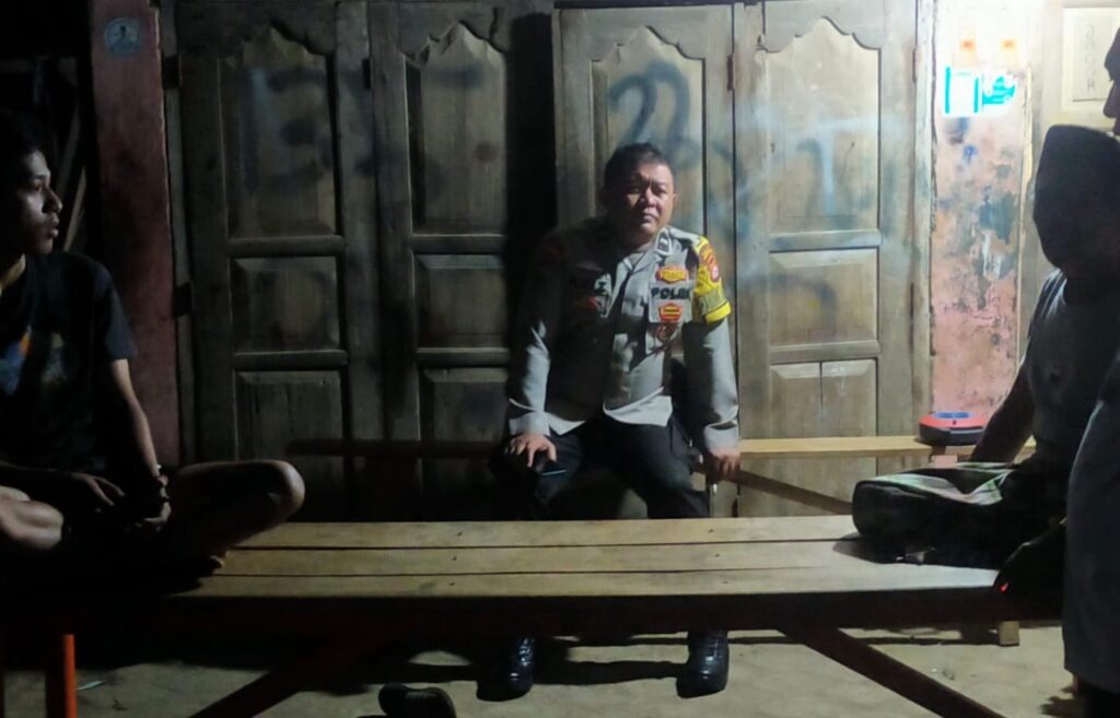 Bhabinkamtibmas Polsek Banjar Melaksanakan Kunjungan DDS 4 WhatsApp Image 2023 10 26 at 20.53.32