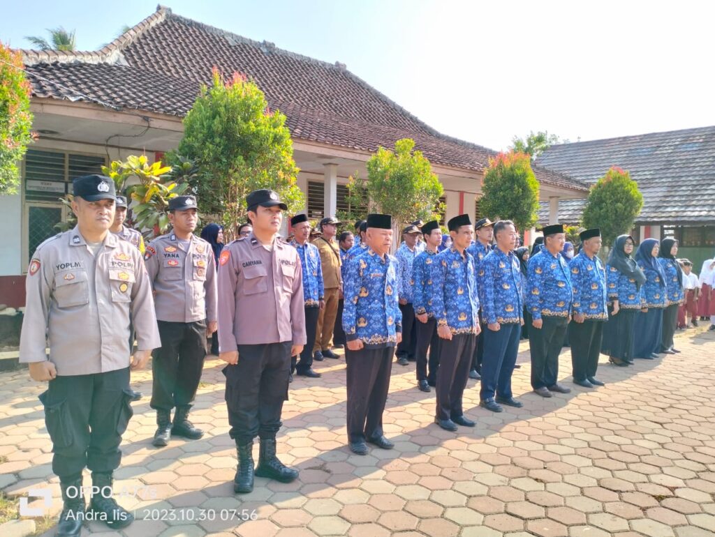 Polsek Cigeulis Peringati Hari Sumpah Pemuda Ke-95 di Kecamatan Cigeulis "Bersama Majukan Indonesia" 9 WhatsApp Image 2023 10 30 at 11.08.55