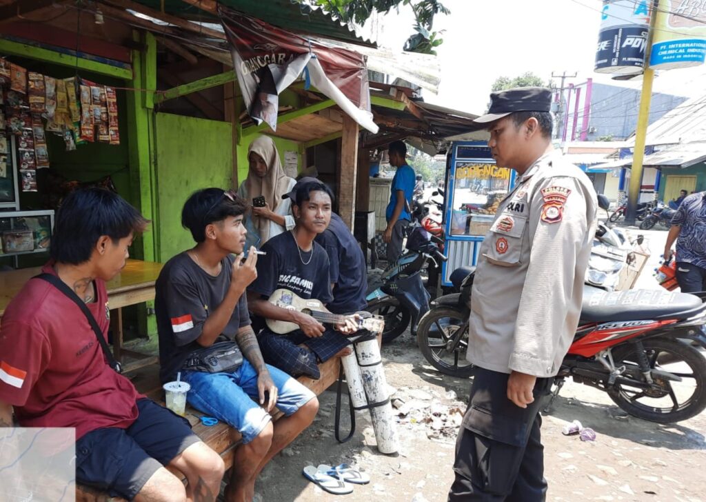Polsek Menes Terus Berikan Pelayanan, Perlindungan, dan Pengayoman kepada Masyarakat 6 WhatsApp Image 2023 10 31 at 20.13.59