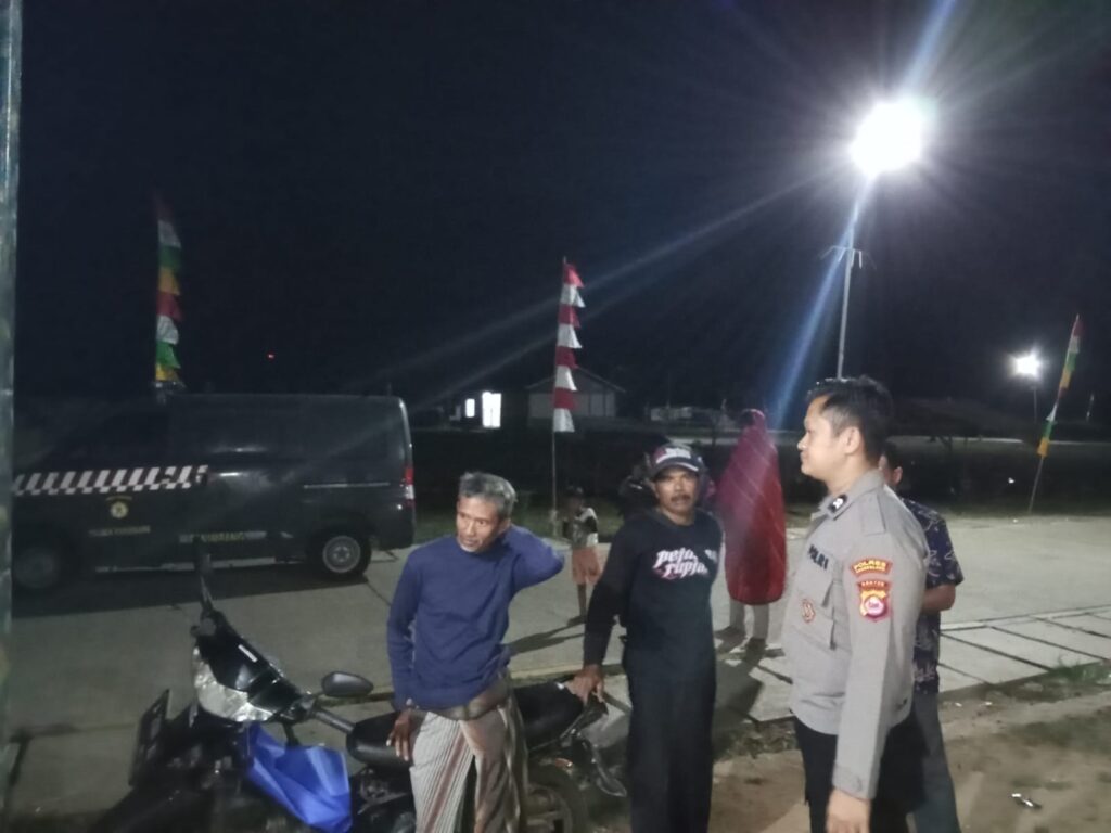 Polsek Panimbang Melaksanakan Patroli Pencegahan Kriminalitas 9 WhatsApp Image 2023 11 01 at 09.02.49