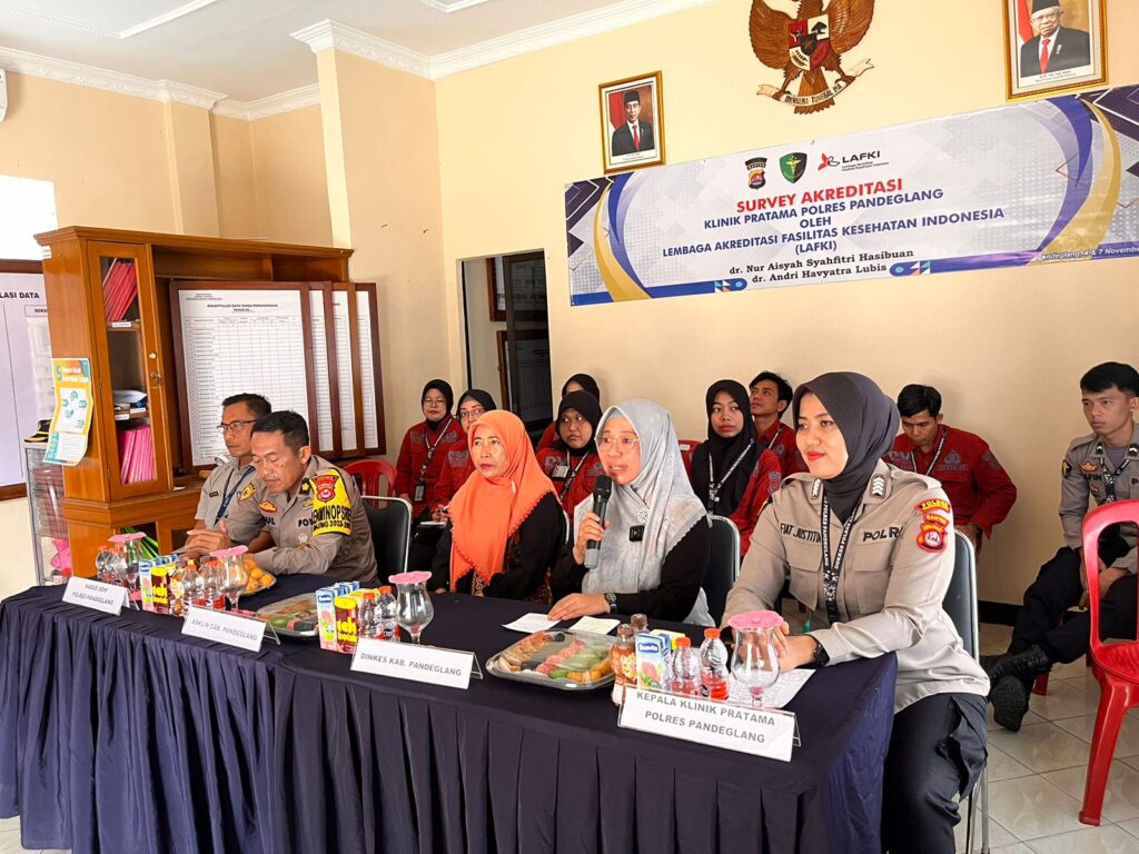 Klinik Bhayangkara Polres Pandeglang Ikuti Kegiatan Survey Akreditasi Secara Daring 10 WhatsApp Image 2023 11 04 at 21.00.06