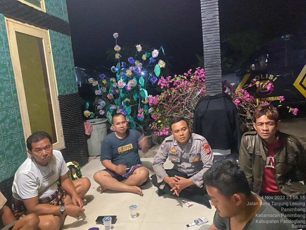 Polsek Panimbang Terus Meningkatkan Keamanan dengan Patroli C3 4 WhatsApp Image 2023 11 05 at 11.17.27