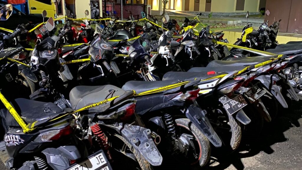Polres Pandeglang Berhasil Mengungkap Kasus Curanmor di Bojong: Dua Pelaku Diringkus 9 WhatsApp Image 2023 11 30 at 07.00.28