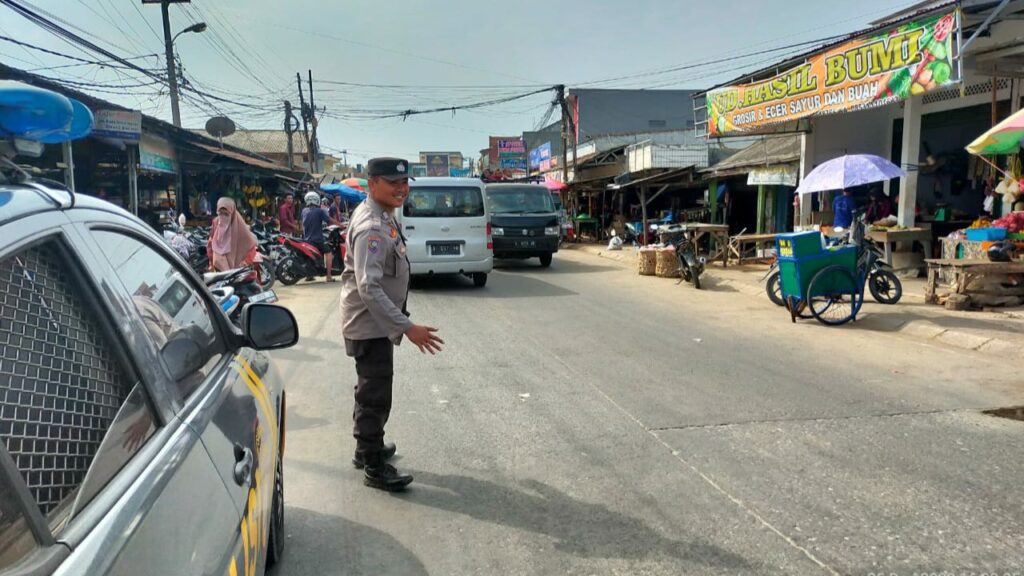 Polsek Panimbang Gelar Strong Point Operasi Lilin Maung 2023 untuk Ciptakan Kepastian dan Kelancaran Lalu Lintas 1 WhatsApp Image 2023 12 26 at 09.32.59