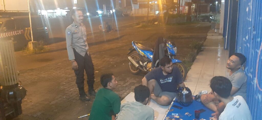 Polsek Cadasari Giat Patroli dan KRYD untuk Antisipasi Tindak Pencurian 3C 4 WhatsApp Image 2024 04 02 at 3.45.47 AM