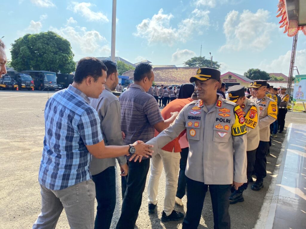 Polres Pandeglang Gelar Halal Bi Halal di Mapolres Pandeglang 10 WhatsApp Image 2024 04 16 at 08.45.14