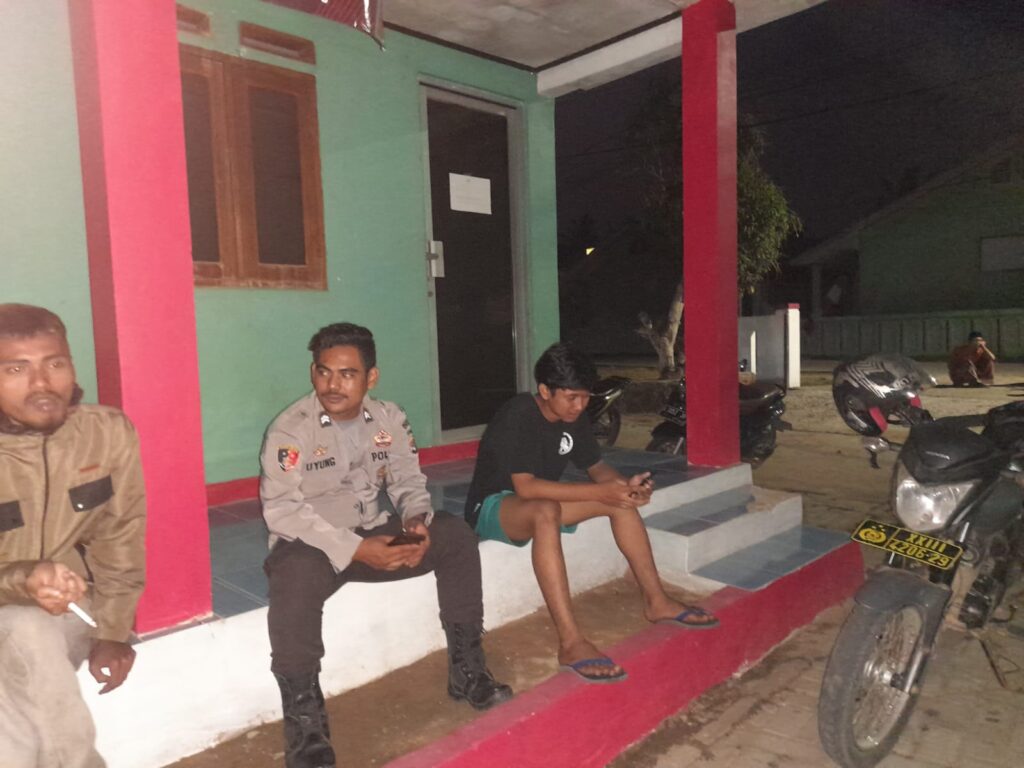 Polsek Patia Tingkatkan Patroli KRYD untuk Mewujudkan Situasi Kamtibmas yang Aman dan Kondusif 3 WhatsApp Image 2024 04 24 at 05.17.51