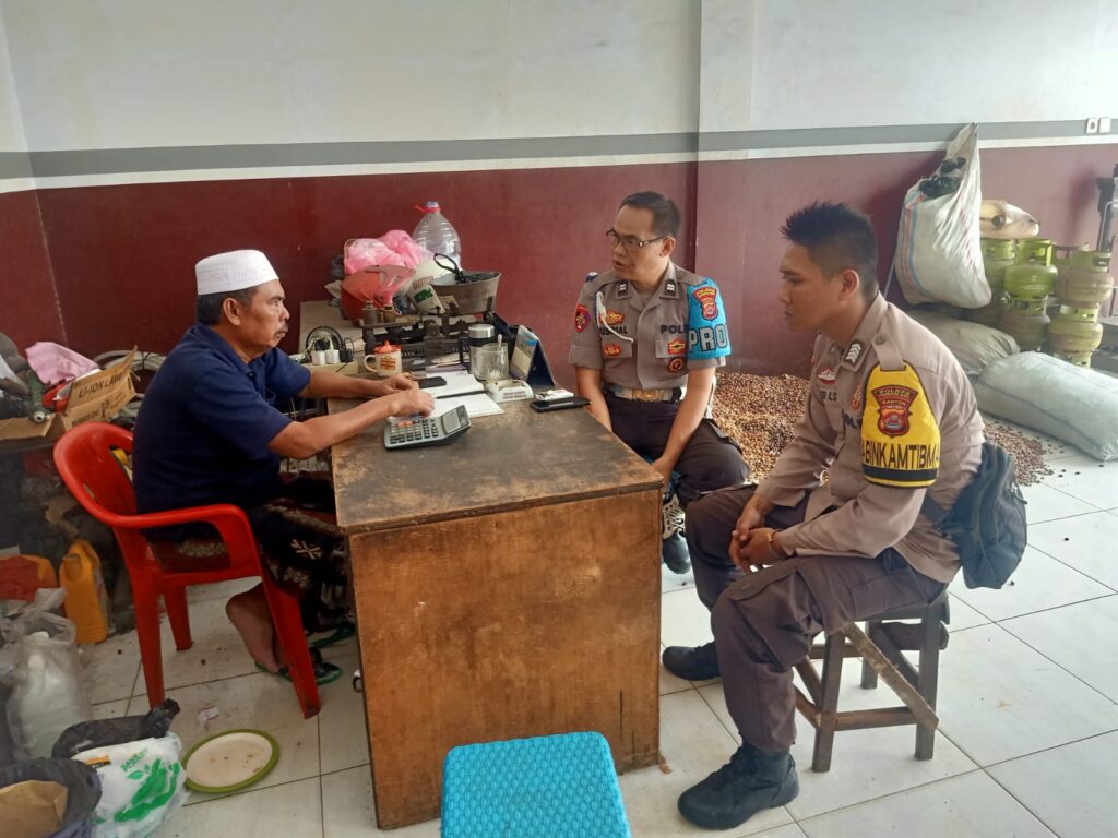 Kunjungan Polsek Cadasari ke Pengusaha Hasil Alam: Membangun Kerjasama dan Keamanan Bersama 3 WhatsApp Image 2024 04 25 at 10.08.59