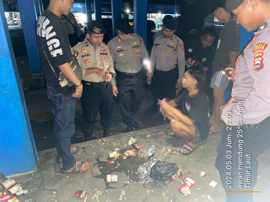 Sat Samapta Polres Pandeglang Gelar Patroli Perintis Presisi Bersama Tim Badak untuk Antisipasi Kejahatan dan Gangguan Kamtibmas 6 WhatsApp Image 2024 05 04 at 08.22.43