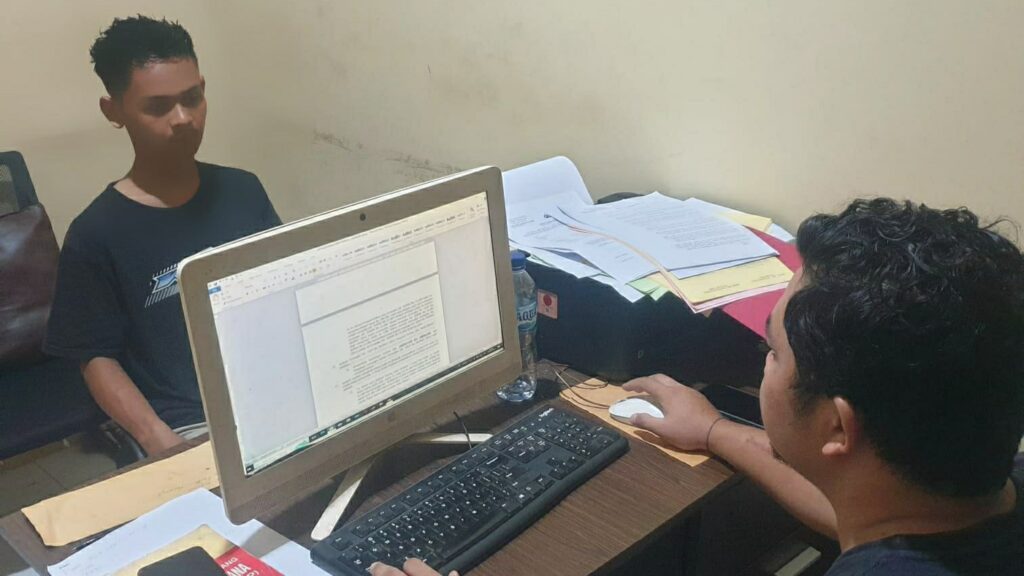 Polsek Labuan Berhasil Tangkap Pelaku Pencurian dengan Pemberatan 10 WhatsApp Image 2024 05 08 at 19.54.15
