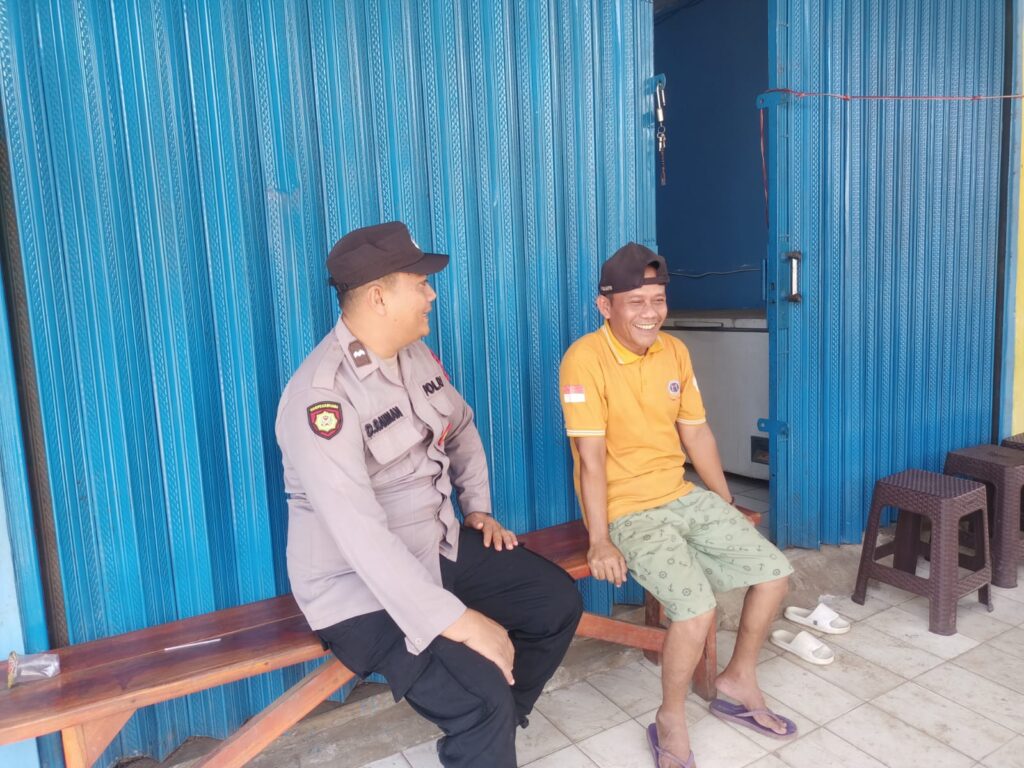 Kegiatan Sambang Warga Desa Binaan oleh Bhabinkamtibmas Polsek Bojong 9 WhatsApp Image 2024 05 09 at 12.16.00