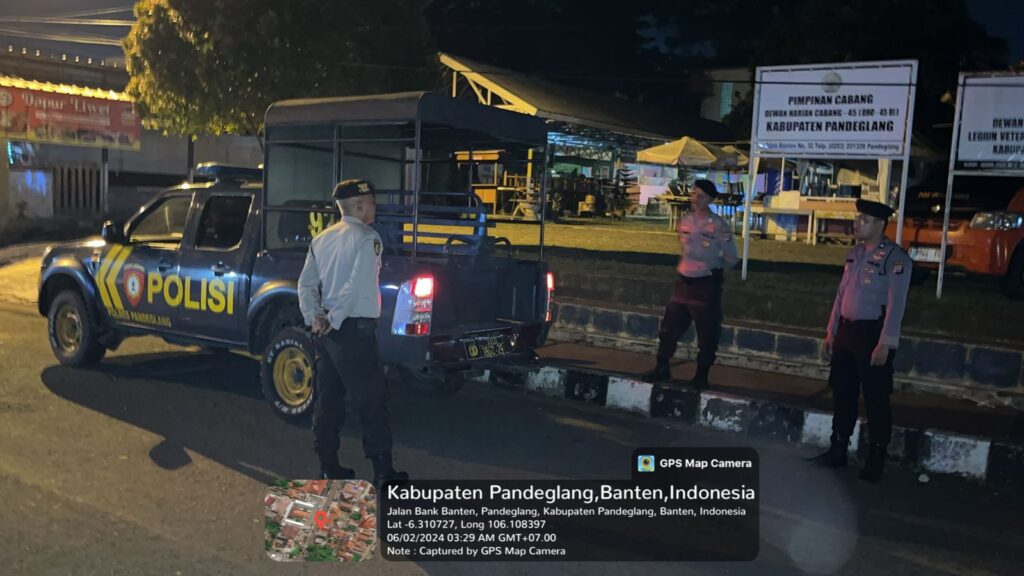 Sat Samapta Polres Pandeglang Gelar Patroli Malam Akhir Pekan untuk Antisipasi Kejadian yang Tidak Diinginkan 5 IMG 20240602 WA0079