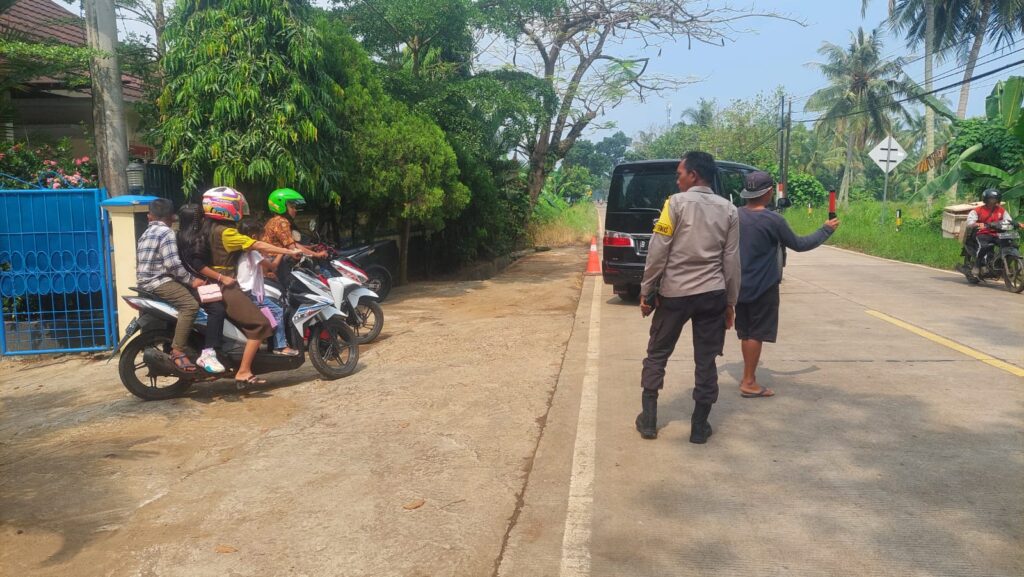 Polsek Carita Maksimalkan Penjagaan Selama Hari Libur 2 IMG 20240609 WA0032