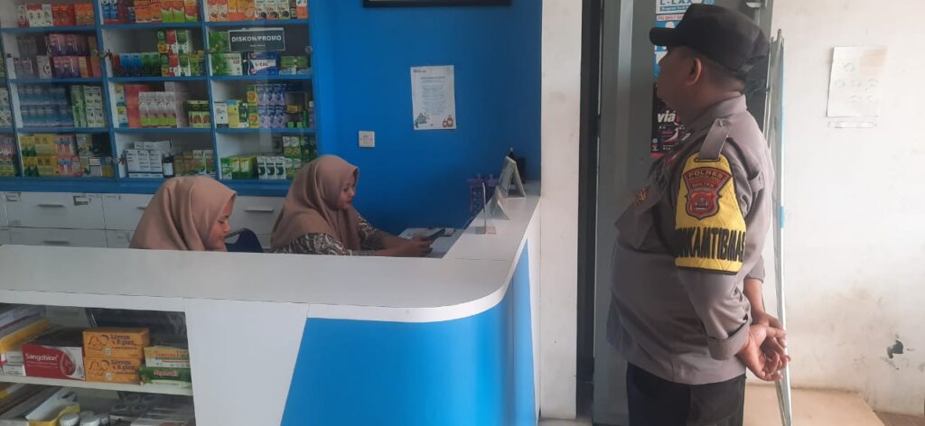Polsek Picung Patroli Sambang Warga, Untuk Terus Mewujudkan Kemitraan Dalam Jaga Kamtibmas 5 WhatsApp Image 2024 06 16 at 07.24.38