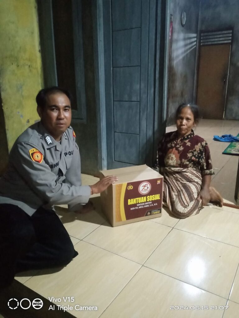 Polsek Cadasari Salurkan Bantuan Sosial dari Kapolda Banten kepada Warga Kurang Mampu 4 WhatsApp Image 2024 06 17 at 09.46.59
