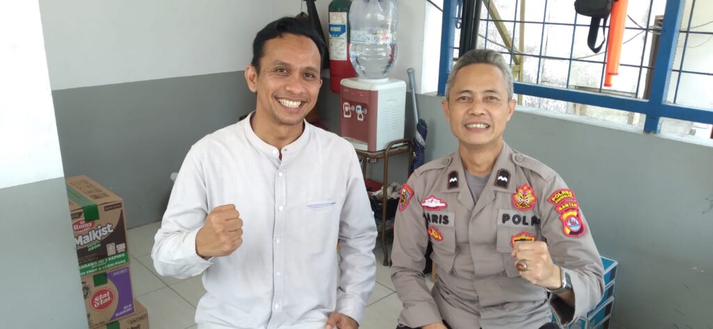 Bhabinkamtibmas Polsek Cadasari Aipda Ibnu Haris Lakukan Kunjungan ke PT CNS 7 WhatsApp Image 2024 06 23 at 12.08.23