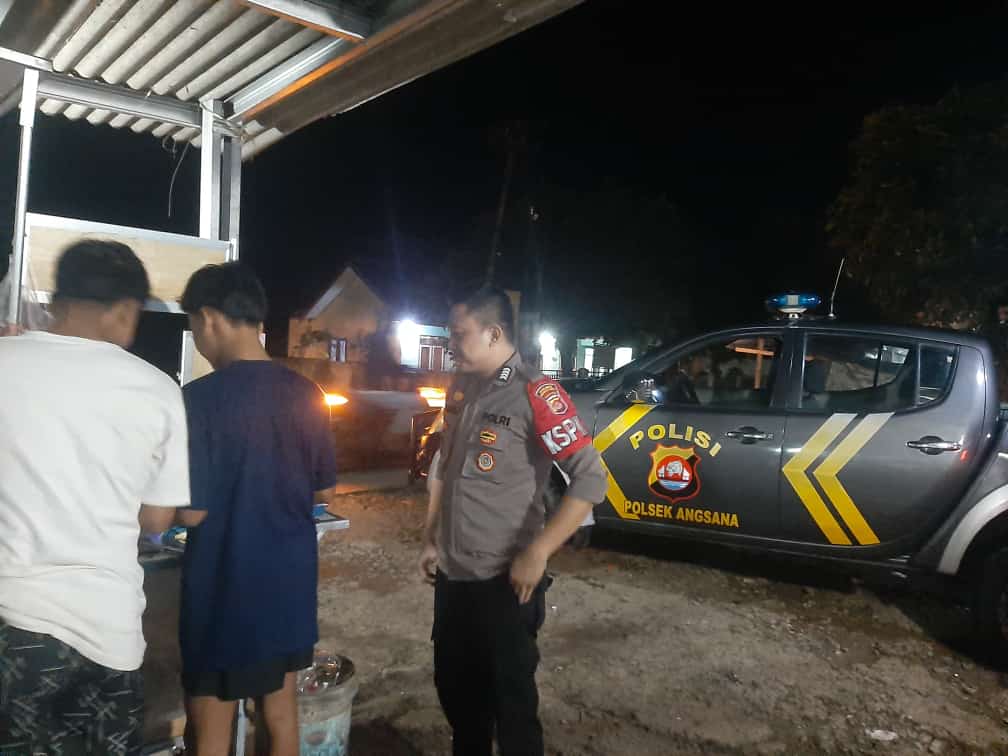 Cegah Gangguan Kamtibmas, Anggota Piket Polsek Angsana Polres Pandeglang Laksanakan Patroli Malam 5 WhatsApp Image 2024 06 25 at 22.44.46