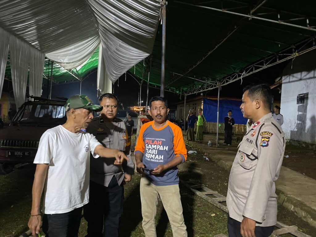 Kegiatan Kanit Binmas Polsek Cadasari Melaksanakan Patroli ke Warga 7 WhatsApp Image 2024 06 28 at 08.25.29