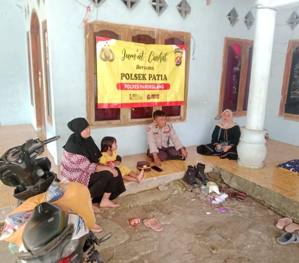 Tampung Aspirasi Masyarakat, Polsek Patia Laksanakan Jumat Curhat 6 WhatsApp Image 2024 06 28 at 11.39.48