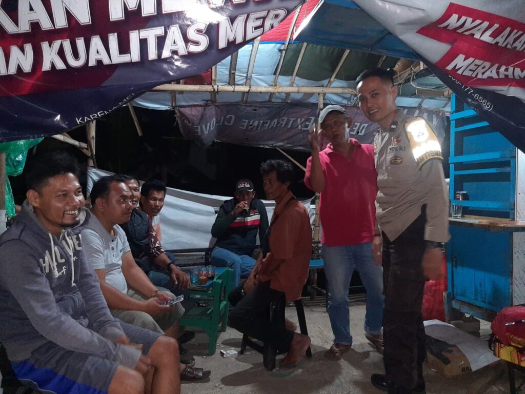 Patroli Polsek Cadasari Tingkatkan Keamanan Lingkungan Warga 5 IMG 20240712 WA0013