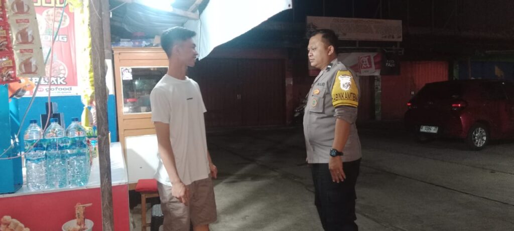 Patroli Rutin Polsek Cadasari untuk Menjaga Keamanan Warga 7 WhatsApp Image 2024 06 30 at 07.12.08