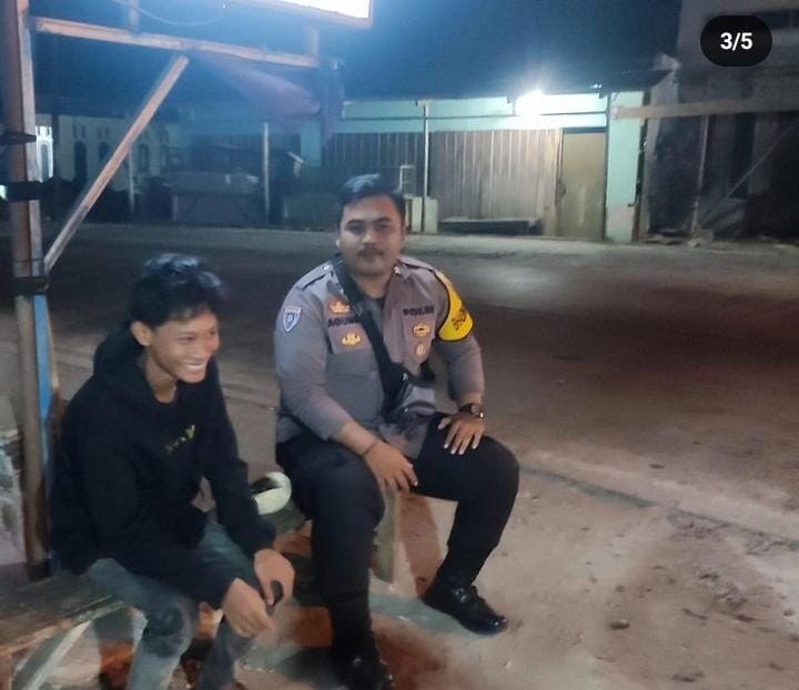Patroli Dialogis: Bentuk Kepedulian Bhabinkamtibmas Polsek Angsana Polres Pandeglang Kepada Masyarakat Desa Angsana 10 WhatsApp Image 2024 06 30 at 18.55.17