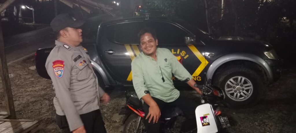 Polsek Picung Gelar Penyuluhan Keamanan dan Ketertiban Lalu Lintas Bagi Pengendara Motor 2 WhatsApp Image 2024 07 09 at 15.18.21