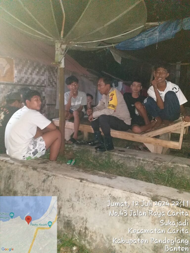 Bripka Yudi dari Polsek Carita Himbau Remaja Agar Tidak Larut Malam 2 WhatsApp Image 2024 07 13 at 06.09.32