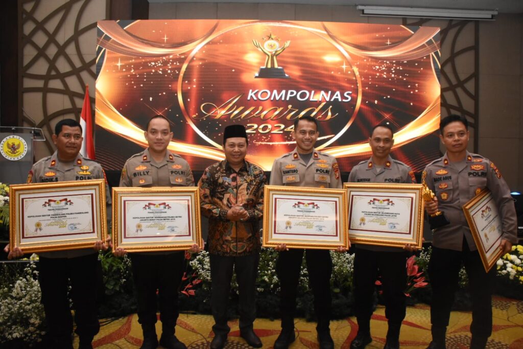 Polsek Pandeglang Terima Penghargaan dari Kompolnas Award 2024 2 WhatsApp Image 2024 07 18 at 11.13.30