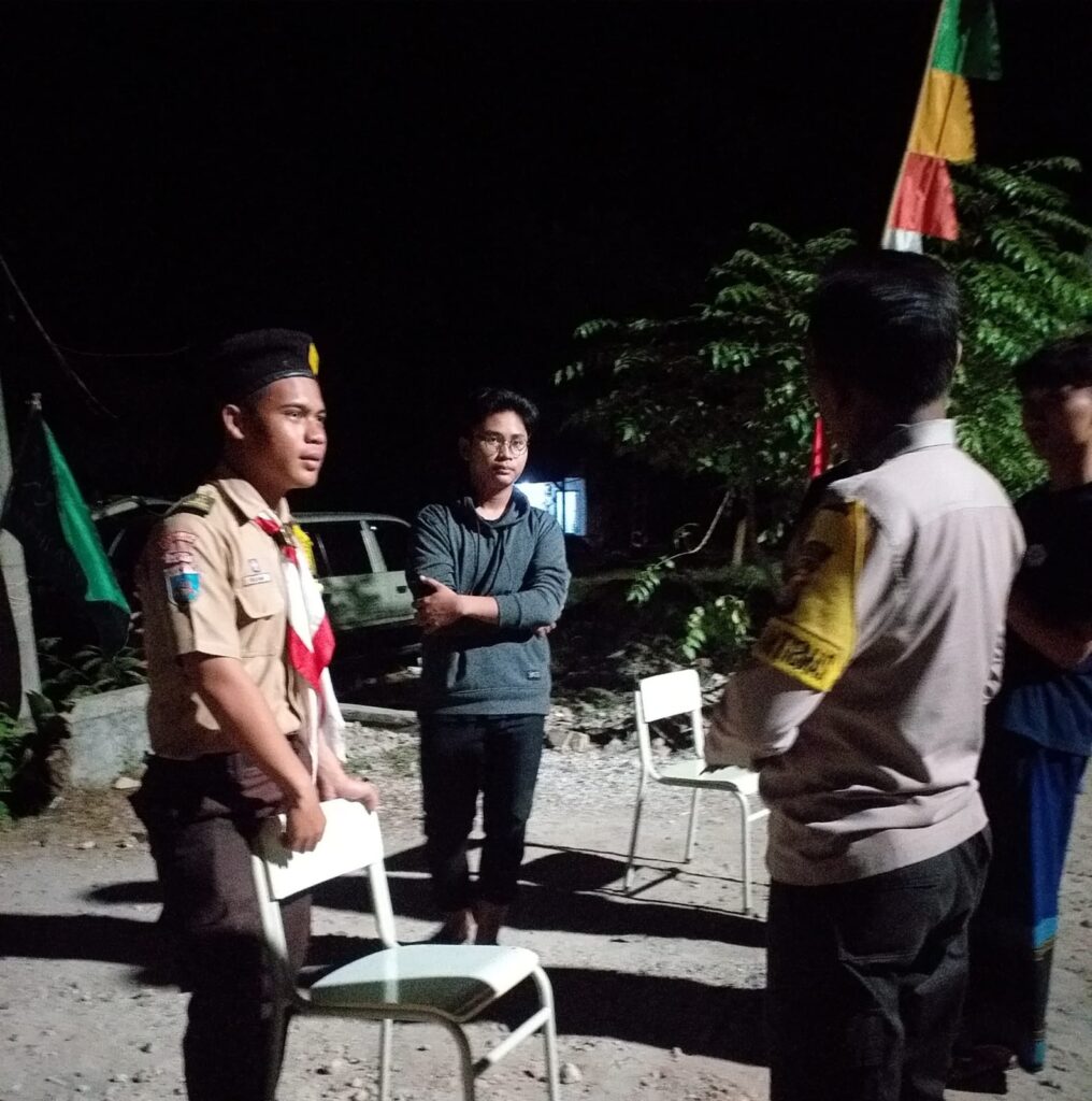 Polsek Carita Berikan Himbauan tentang Kenakalan Remaja pada Kegiatan Kemah Pramuka 10 WhatsApp Image 2024 07 19 at 06.05.18