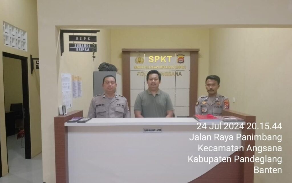 Tunjukkan Kesiapan, Anggota Piket Polsek Angsana Polres Laksanakan Siaga Mako 4 WhatsApp Image 2024 07 25 at 05.35.07