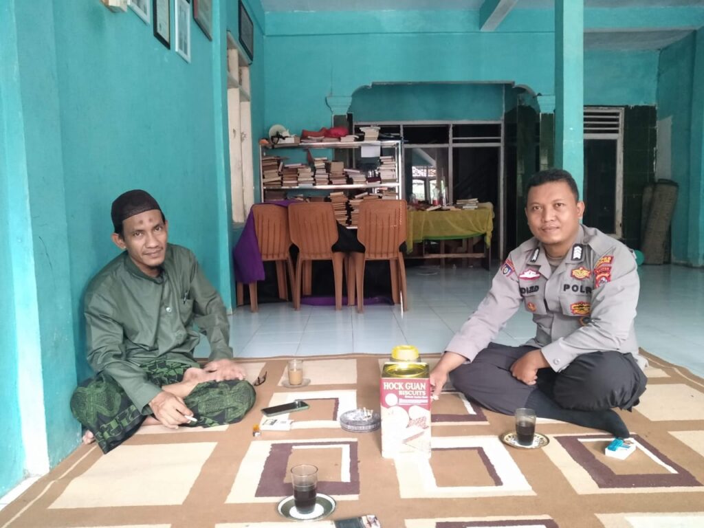 Pererat Silaturahmi Polsek Menes Rutin Sambangi Tokoh Agama 2 WhatsApp Image 2024 07 29 at 13.24.31
