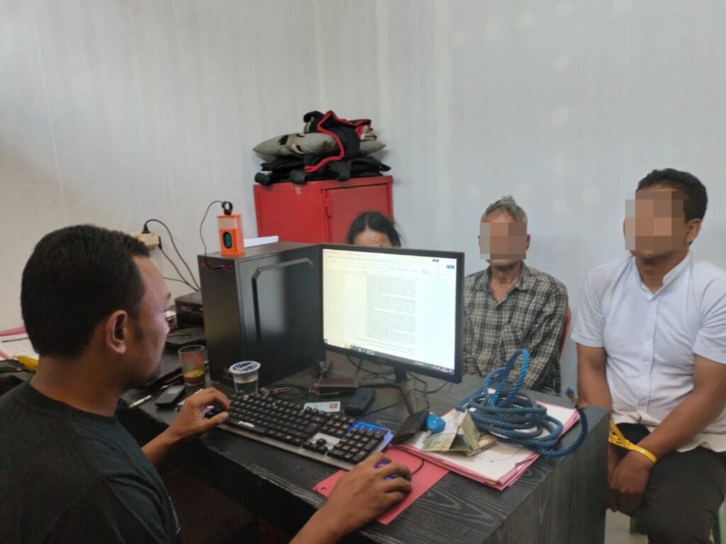 Polsek Cimanggu Berhasil Tangkap 7 Tersangka Pencurian 5 Ekor Kerbau 1 WhatsApp Image 2024 07 29 at 13.43.25