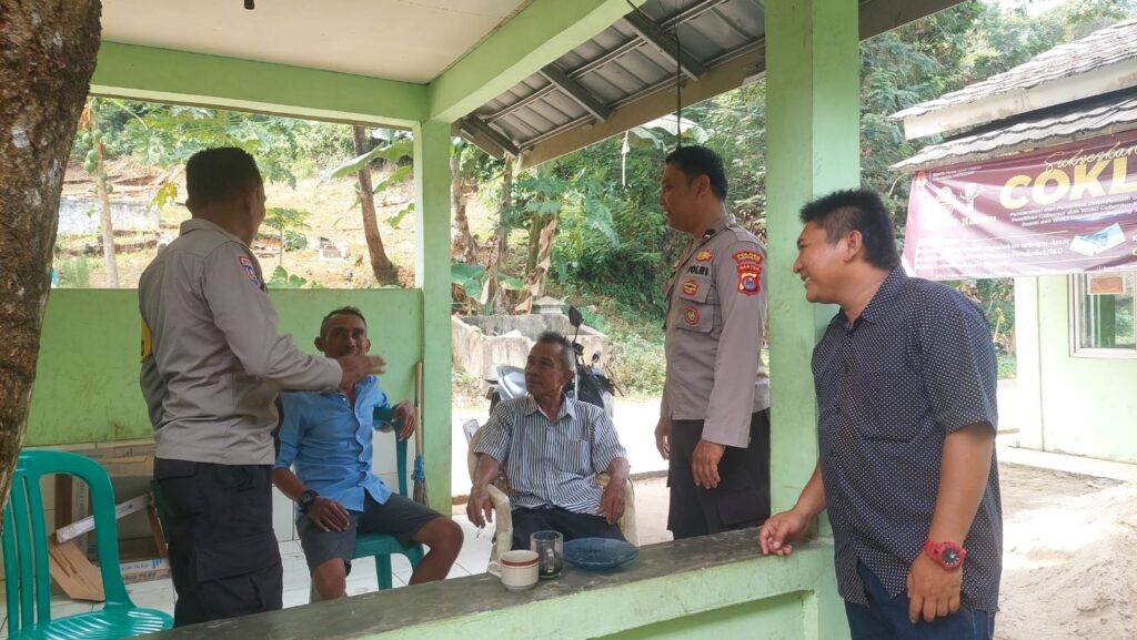 Dialog Terbuka Polsek Carita dengan Masyarakat Desa Carita 2 WhatsApp Image 2024 07 30 at 21.45.08