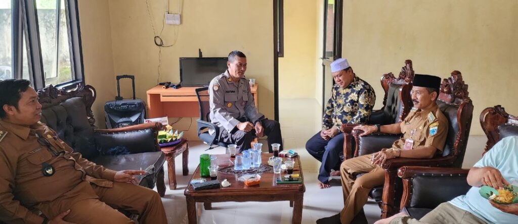 Kapolsek Angsana Polres Pandeglang Sambangi Korluh Pertanian Kecamatan Angsana 3 angsana